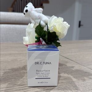Farmasi Dr. C. Tuna Resurface Reset Night Cream - White